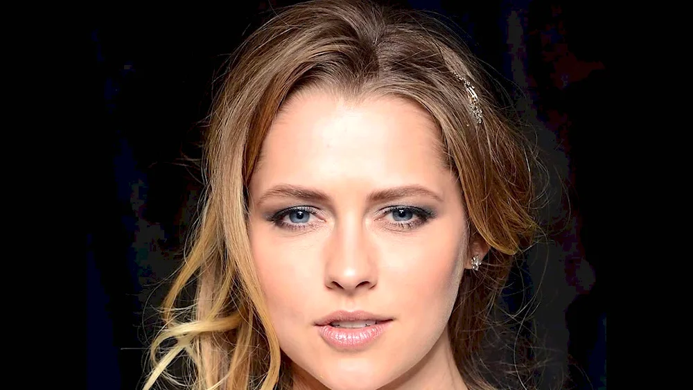 Teresa Palmer. Palmer