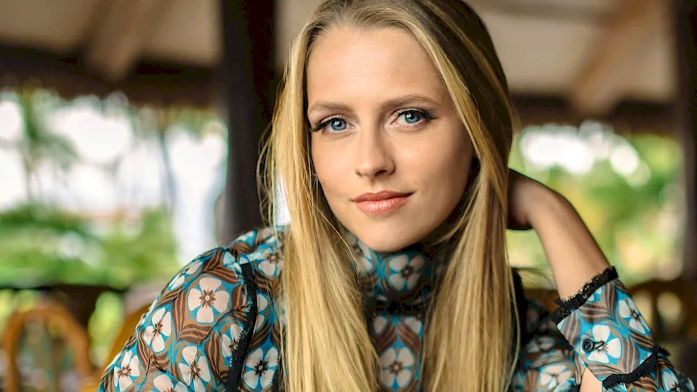 Teresa Palmer 2013 the warmth of our bodies