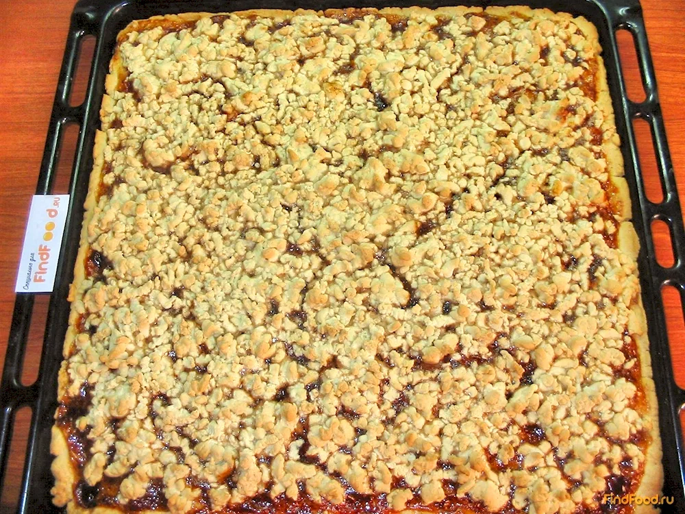 Filled sand pie