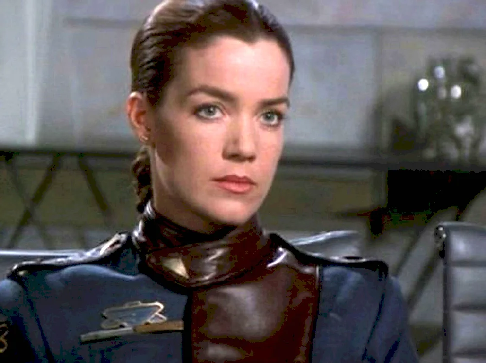 Babylon 5. Susan Ivanova Claudia Christian.