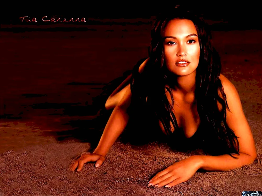 Tia Carrere