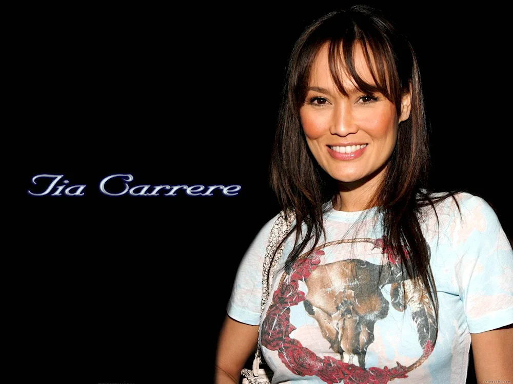 Tia Carrere