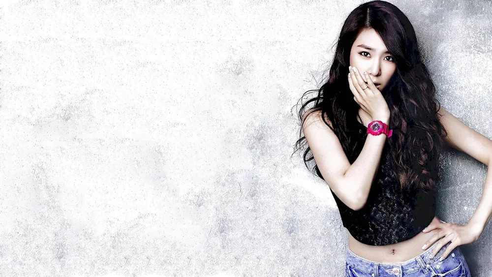 Tiffany Hwang