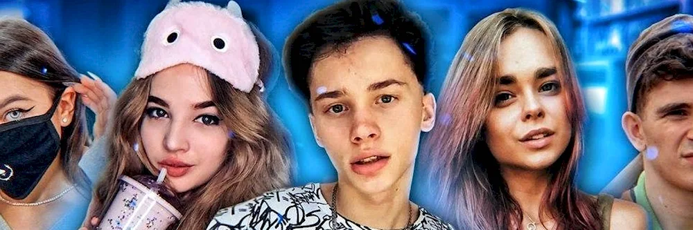 Tik tokers Dream Team House members