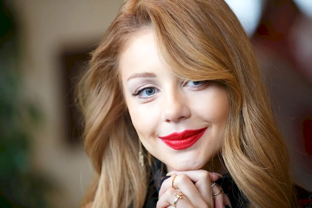 Tina Karol