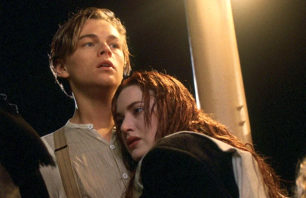 Titanic film cover