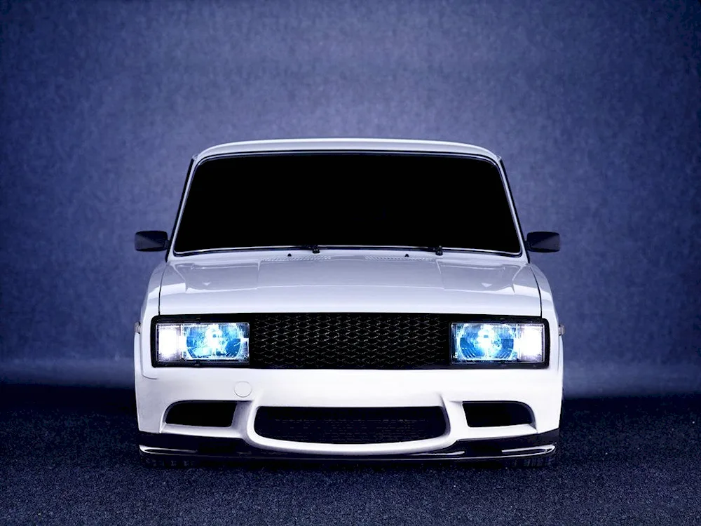 VAZ-2107 ‘Zhiguli’