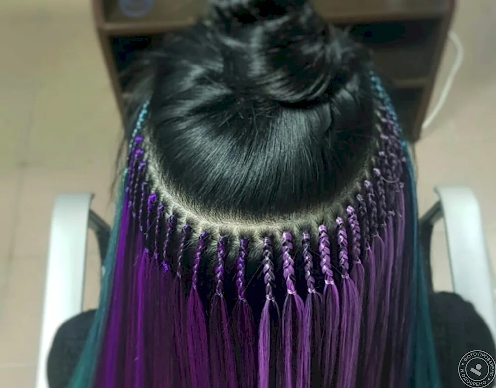 Point canekalon hair extensions