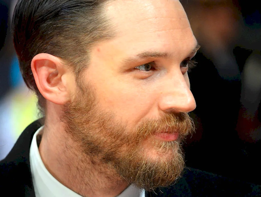 Tom Hardy haircut Venom