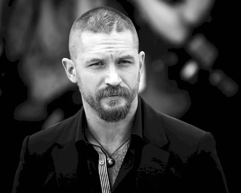 Tom Hardy haircut