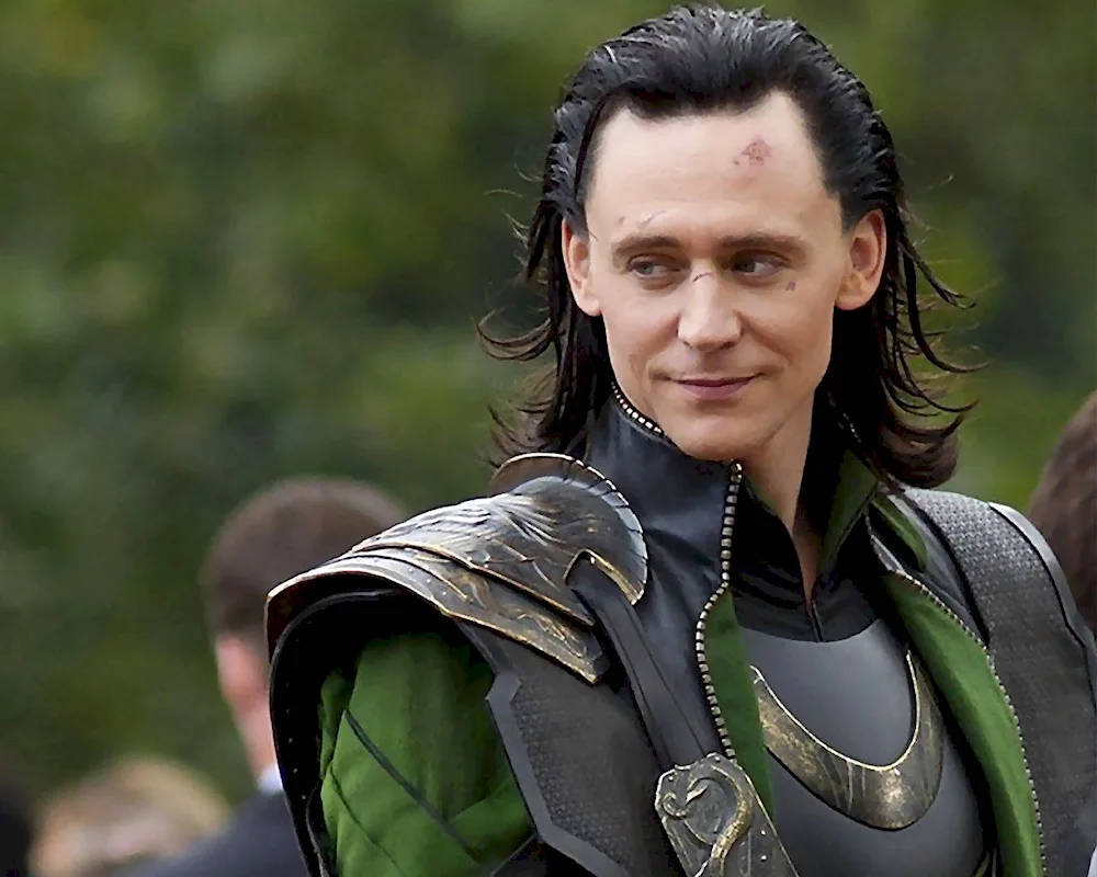 Tom Hiddleston Loki