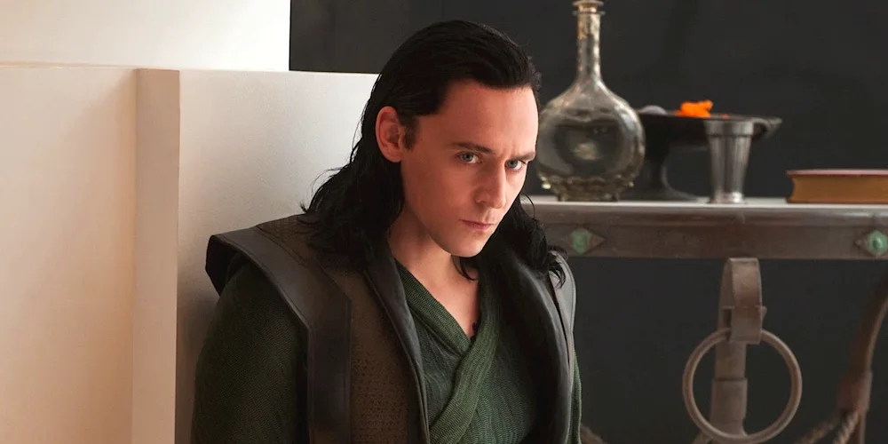 Tom Hiddleston Loki