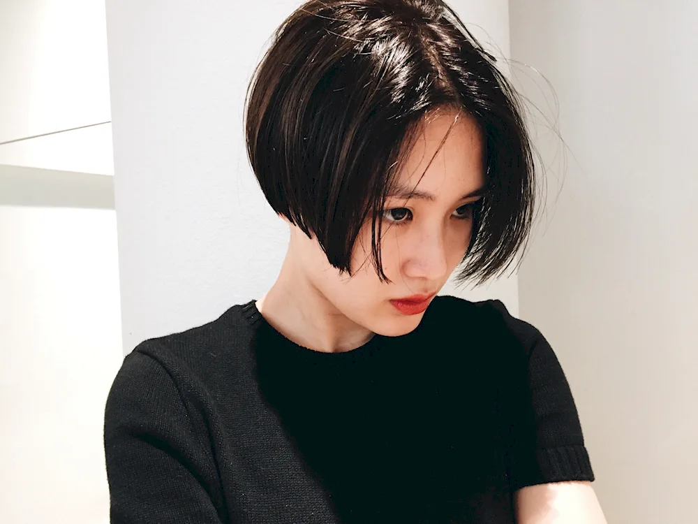 Tomboy bob