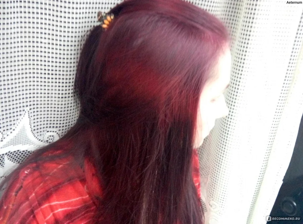 Red hair colour without lightening