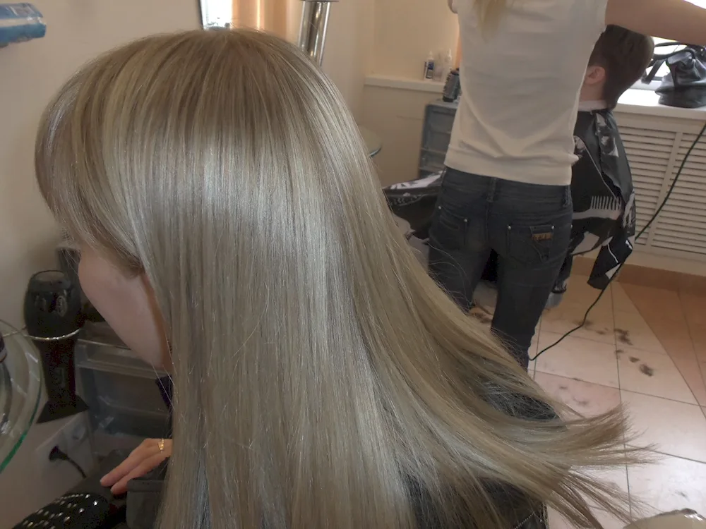 Estel blonde toning