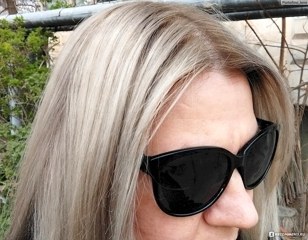 Total Blond Colouring