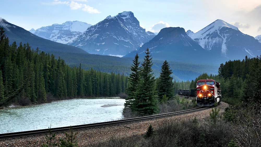 Transcontinental railway Banff