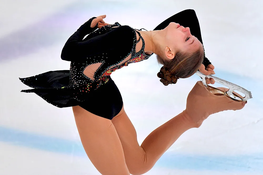 Alexandra Trusova figure skater