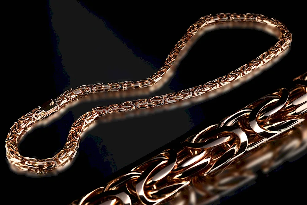 Cartier chain gold