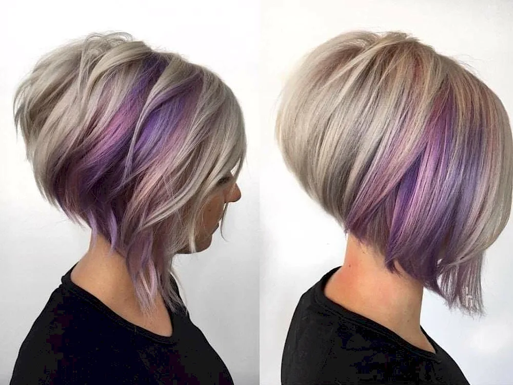 Coloured highlights for short hair