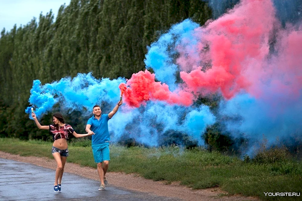 Coloured smoke