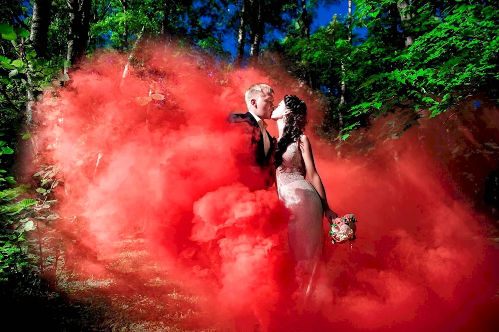 Coloured smoke