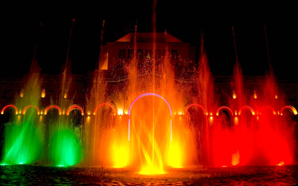 Coloured fountains