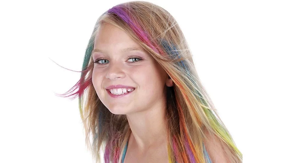 Coloured hair strands for kids