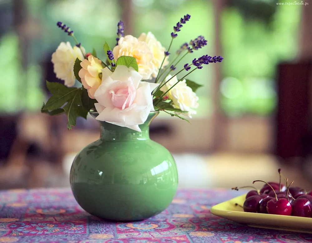 Vase with flowers