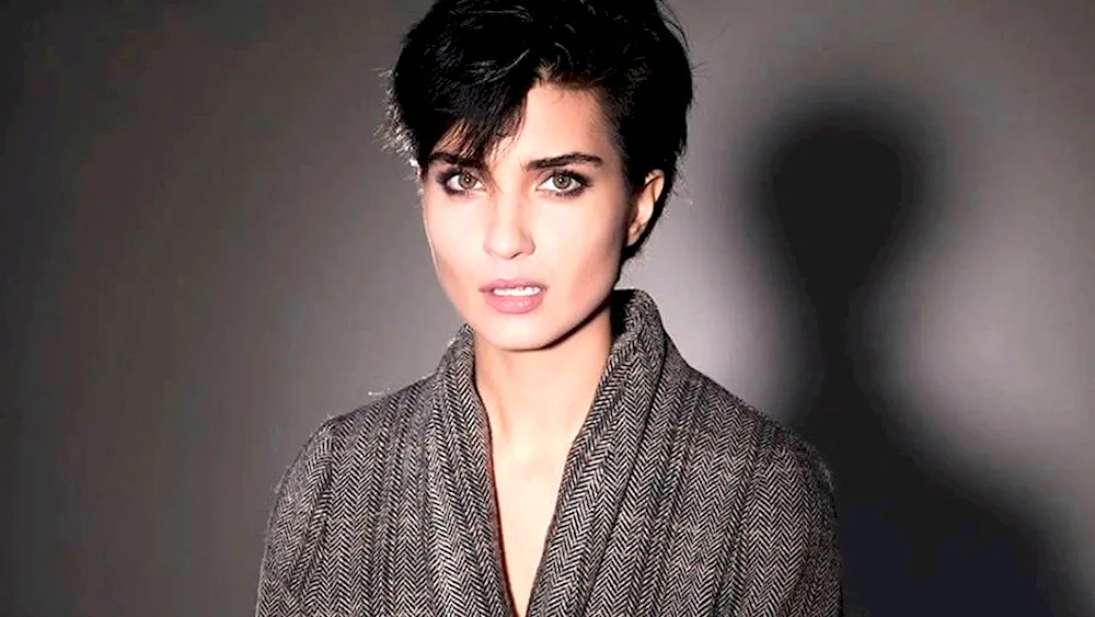 Tuba Buiucustun