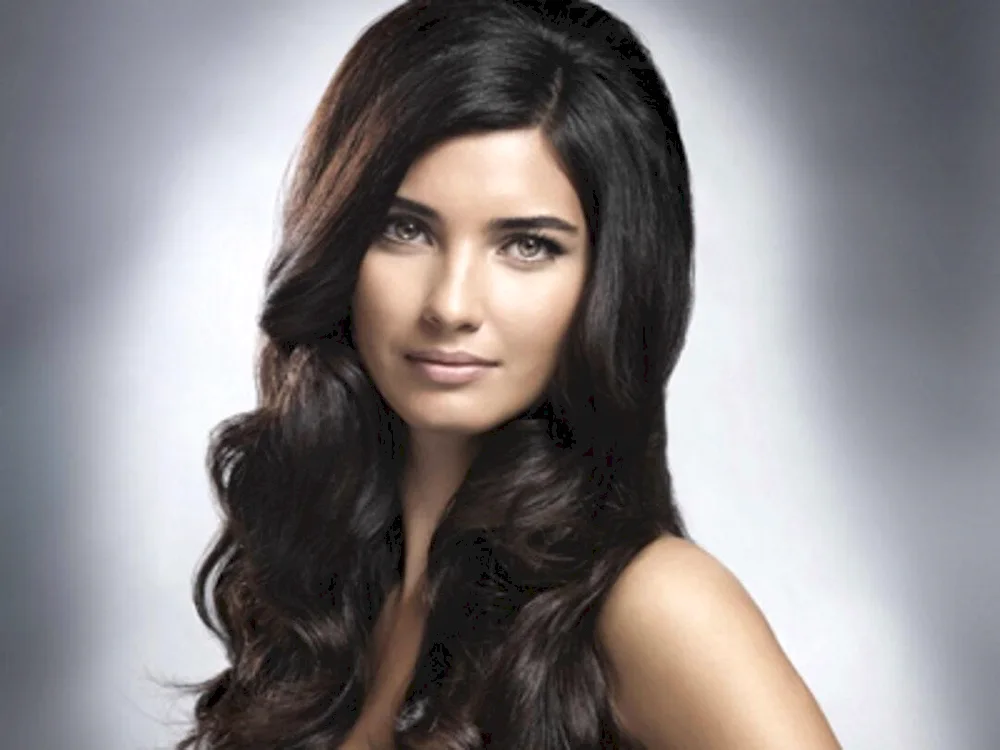 Tuba Buyukustun