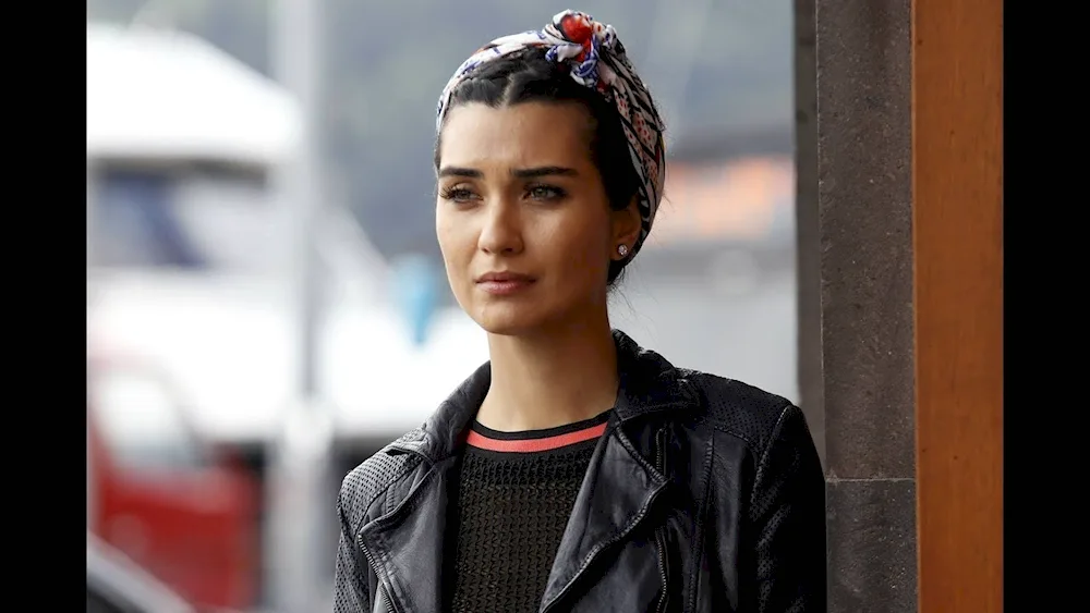 Tuba BuyukustunTuba Buyukustun