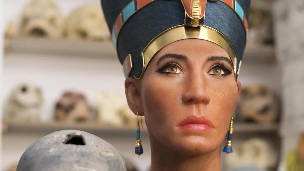 Tutankhamun Nefertiti Cleopatra