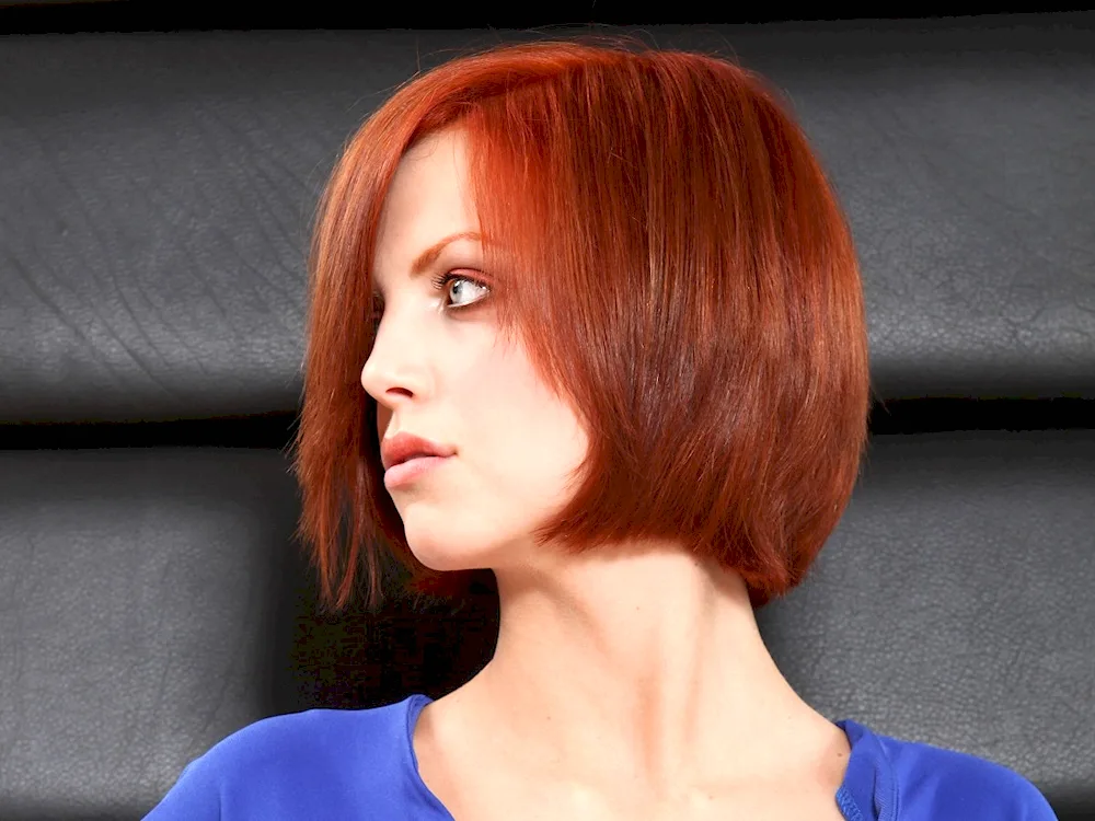 Long bob red hair