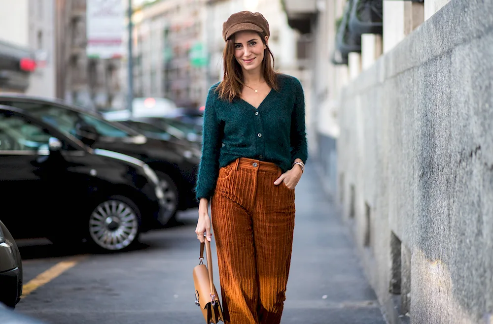 Skinny jeans and coat combination