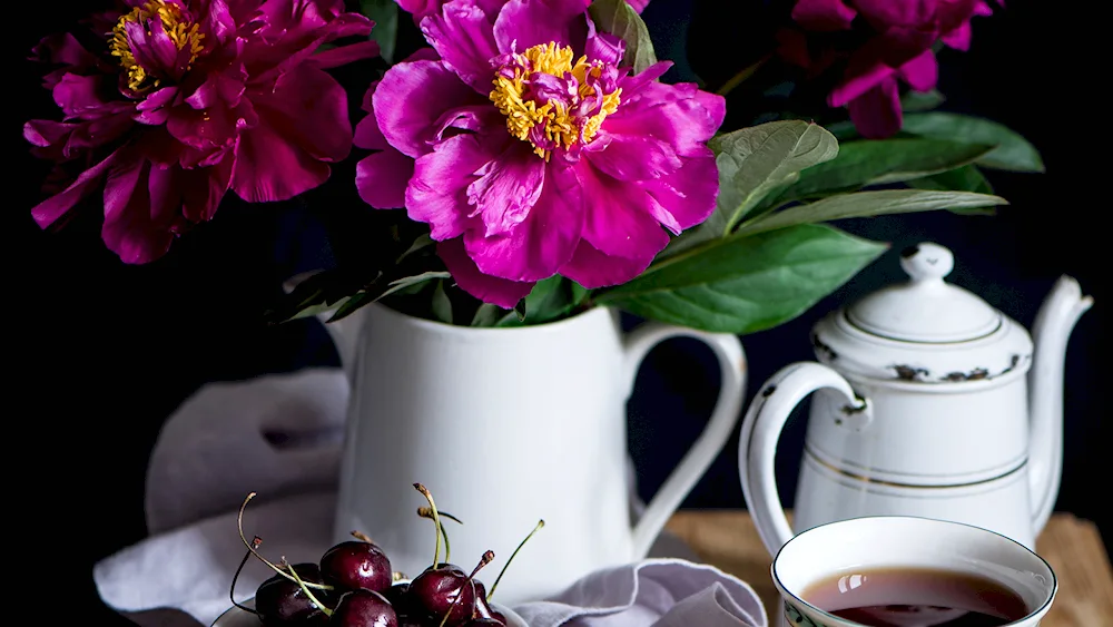 Morning tea with flowers