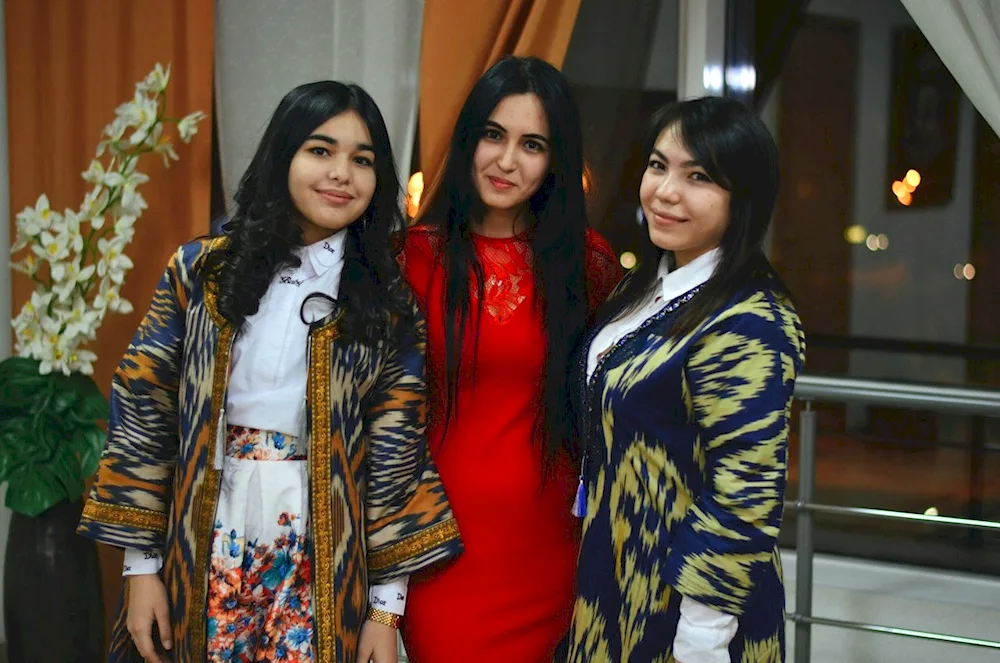 Uzbek girls