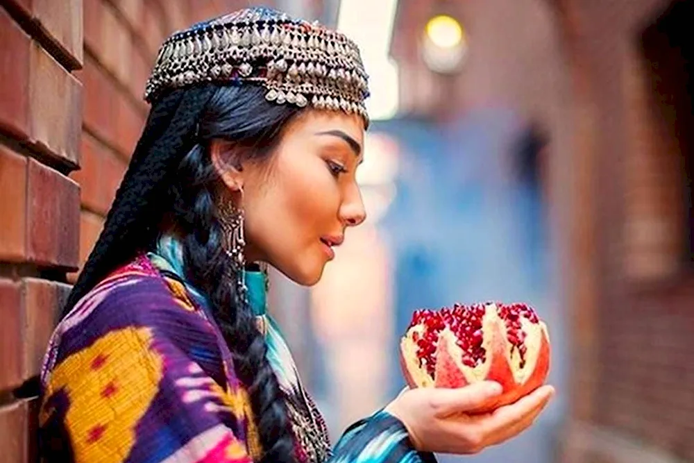Uzbek women