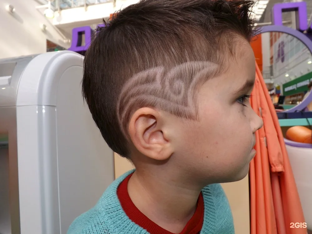 Patterned haircuts for boys
