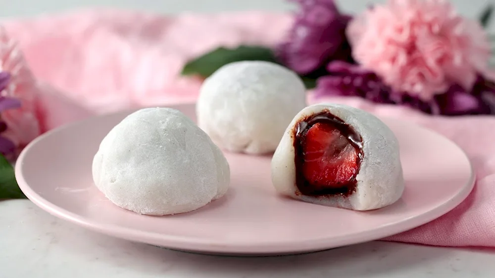 Wagashi Moti