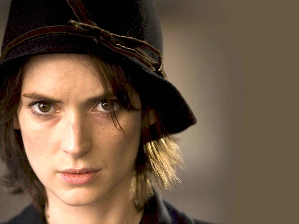 Wynona Ryder.