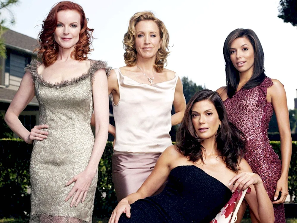 Valerie Harper in Desperate Housewives series cast