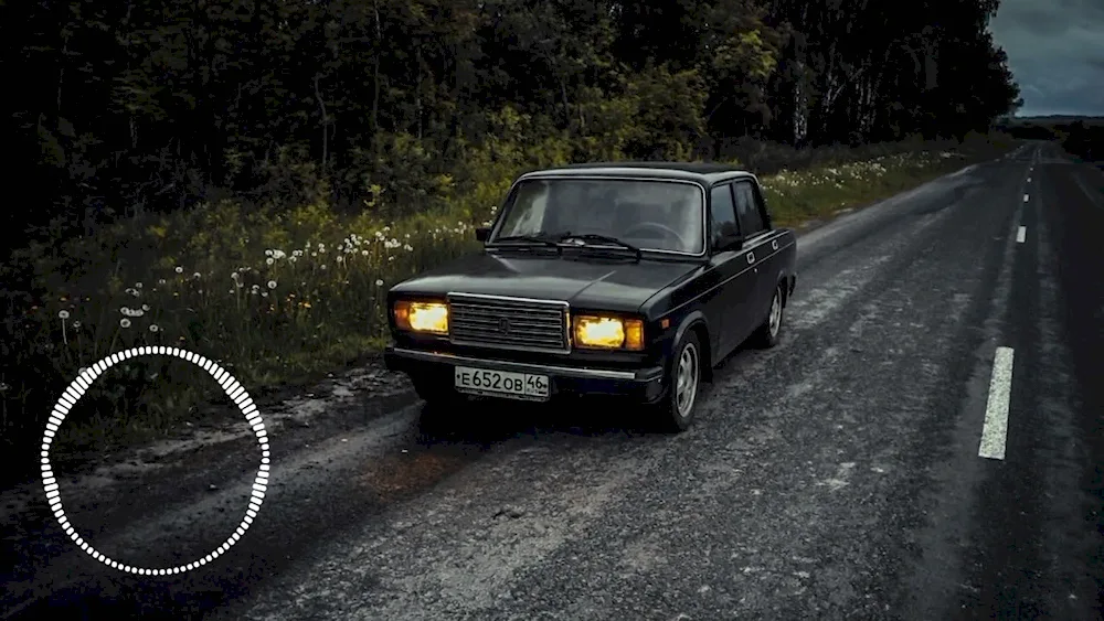 VAZ 2107 black