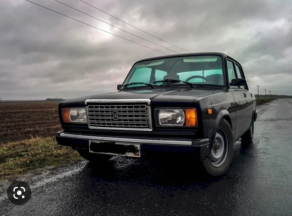 VAZ-2107 ‘Zhiguli’