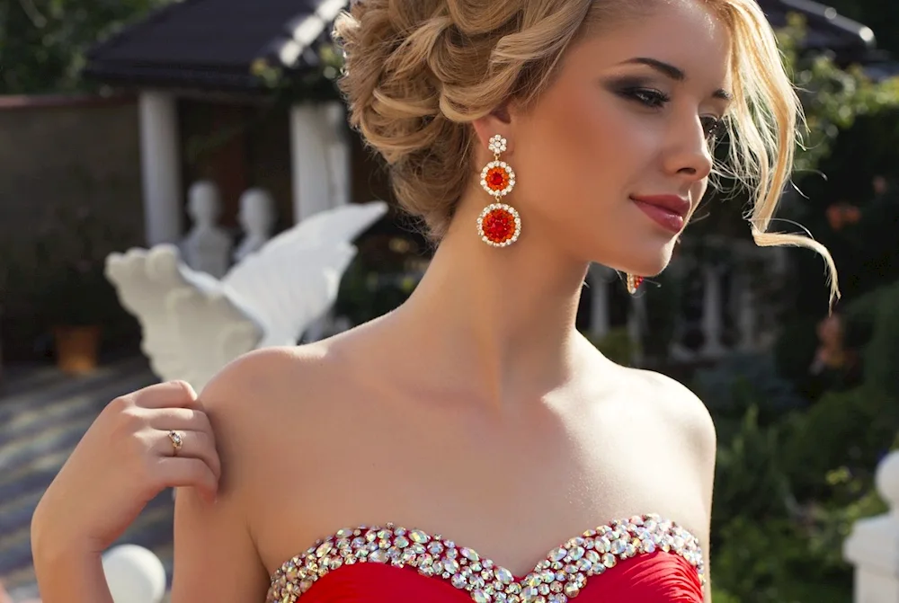 Evening hairstyles
