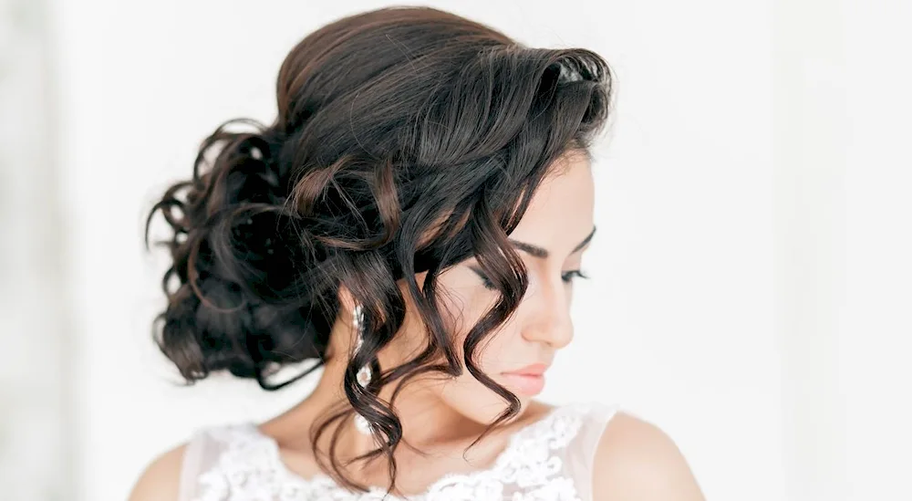 Evening hairstyles curls