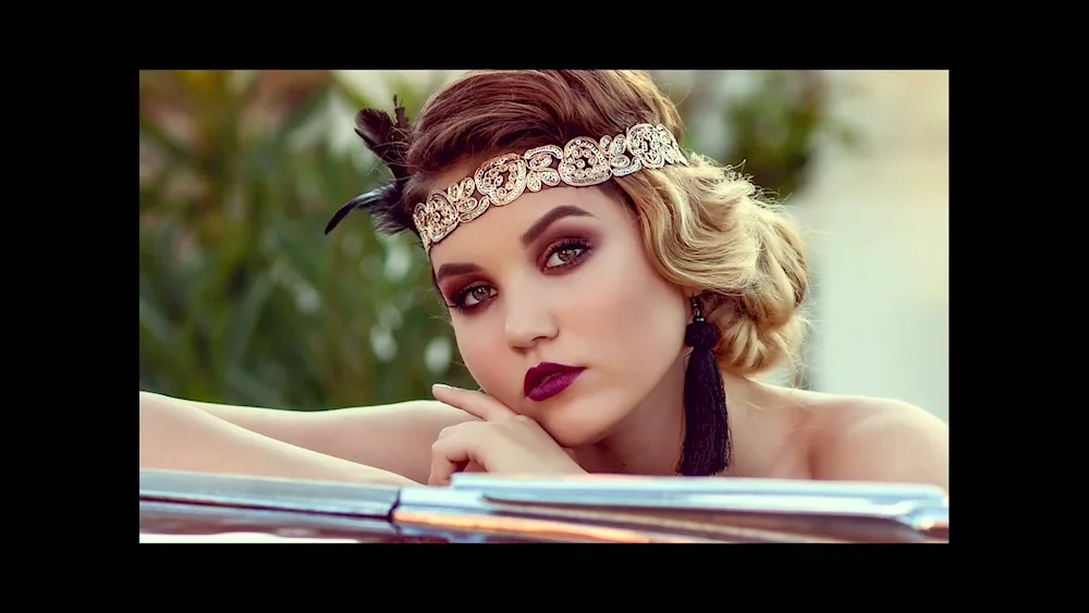 Great Gatsby make-up