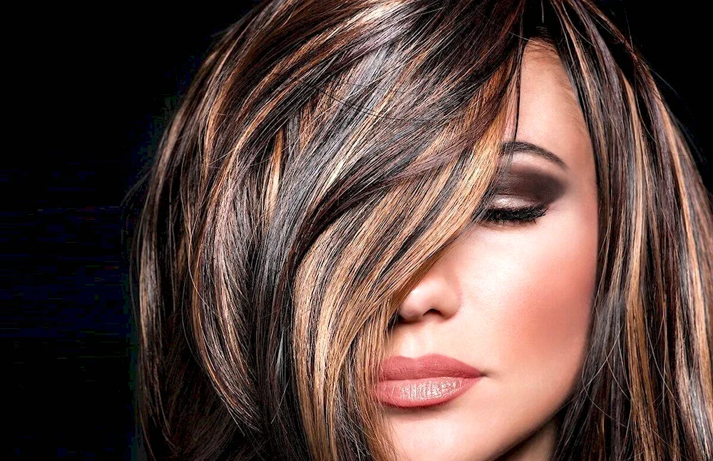 Balayage colouring technique