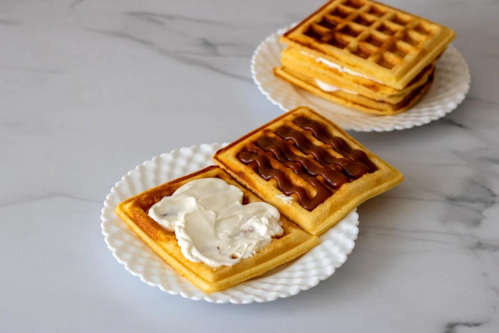 Vienna waffles with stuffing