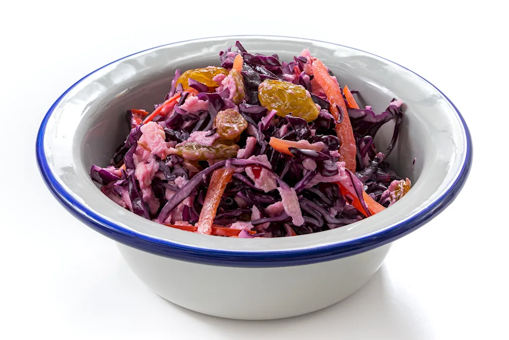 Spring salad with red cabbage without carrots